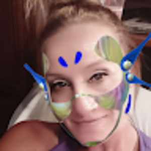 Meet your Posher, Alicia